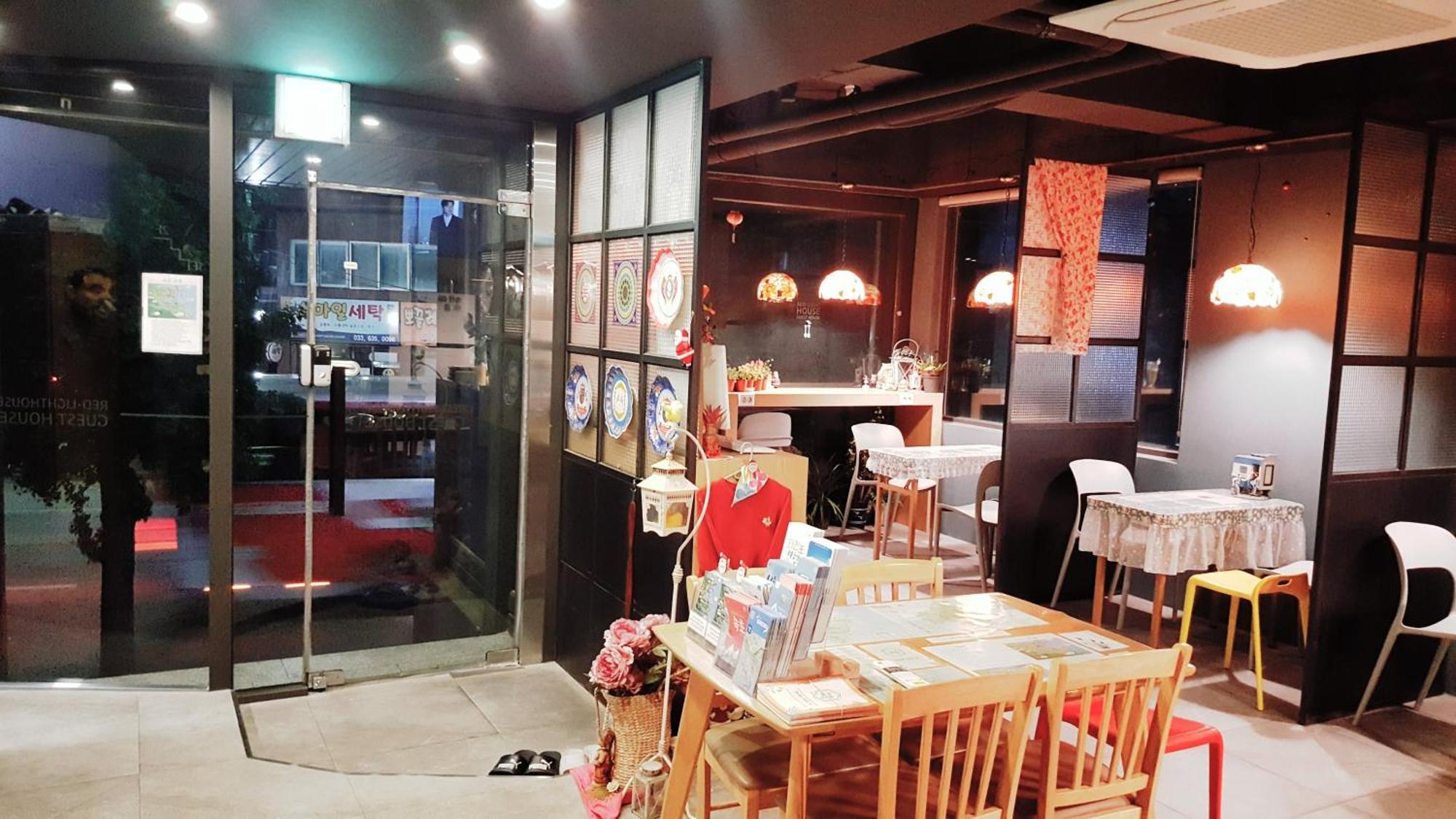 Red-Lighthouse Guest House ซกโช ภายนอก รูปภาพ